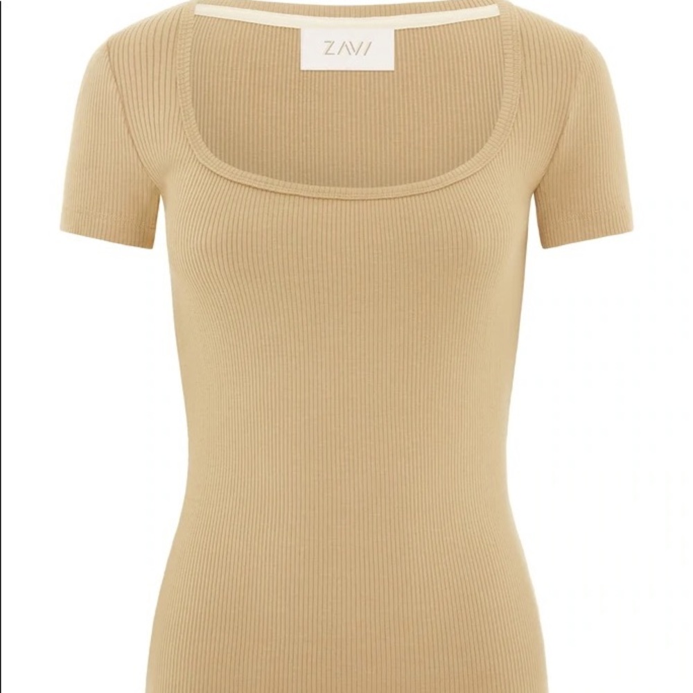 Basic Tee - Picture 2 of 4